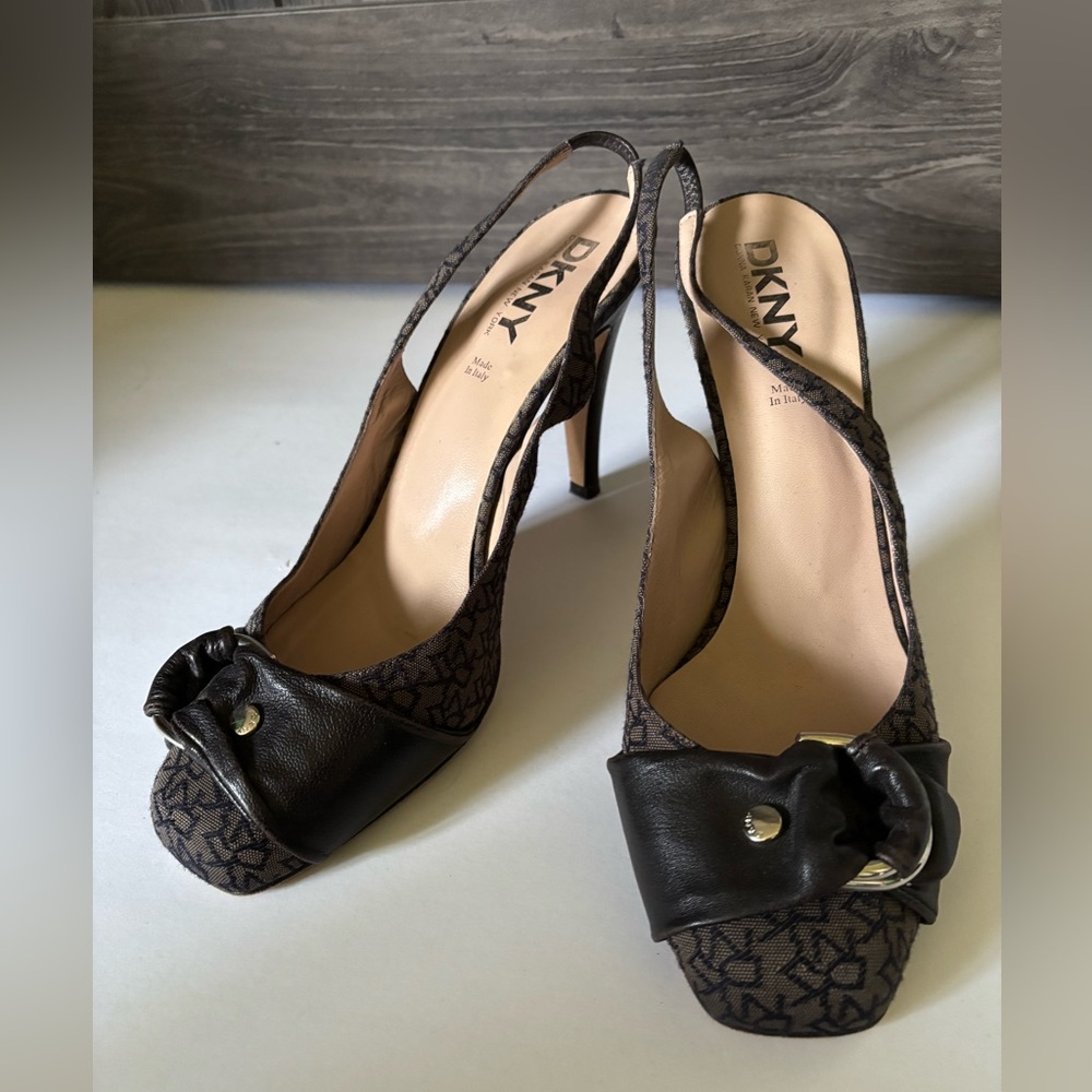 DKNY Monogramed sling back heels with hardware detail at vamp, GUC, sz 10